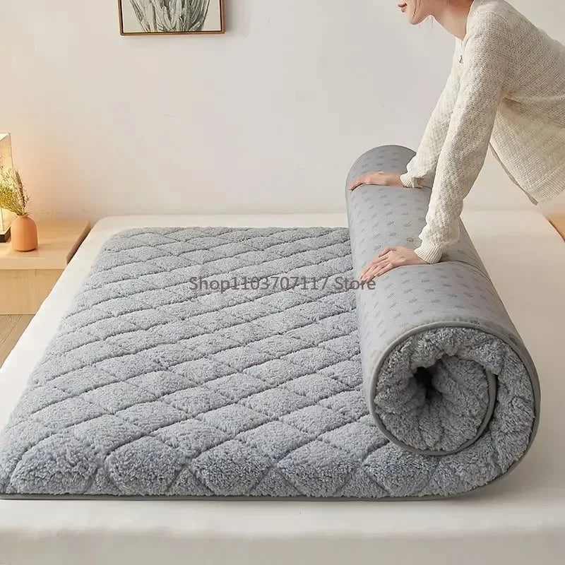 Breathable Comfortable Student Dormitory Bed Mattress Topper Warm Anti-Mites Plush Mattress Soft Thicken Bedding Mat